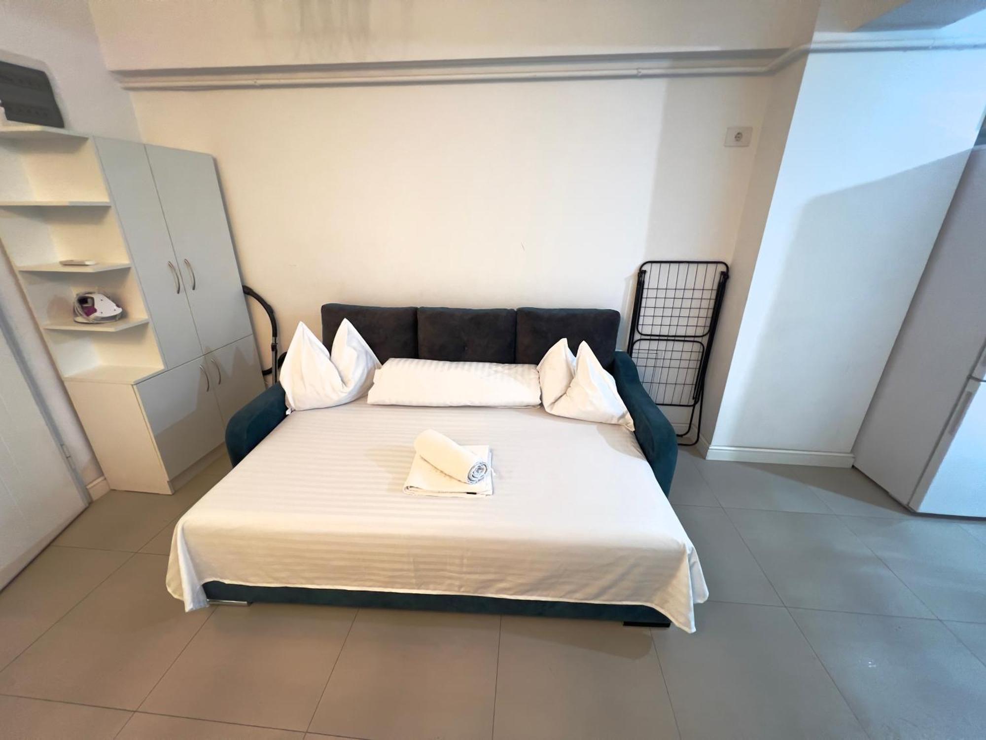 Central Metropolitan Bright 1 Iasi Ngoại thất bức ảnh